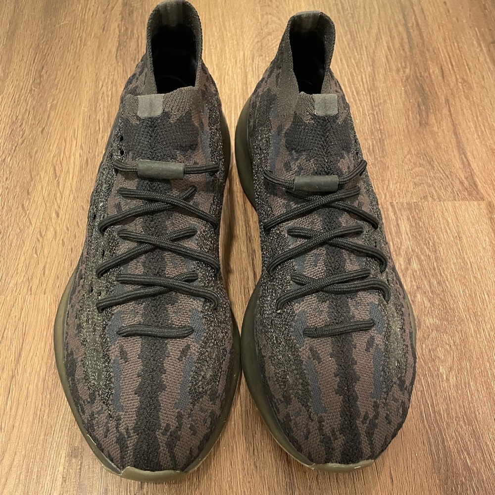 adidas Yeezy 350 V3